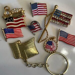 Lot of vintage Patriotic Pins, Charms Keychain American flag July 4th fireworks